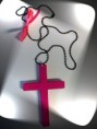 /album/colares-pop-art/colar-cruz-rosa-jpg/